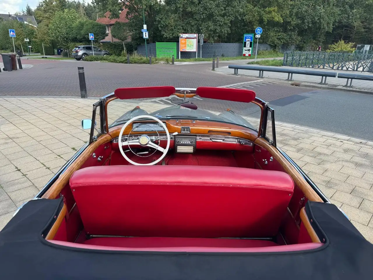 Mercedes-Benz 220 S CABRIOLET, foto 8