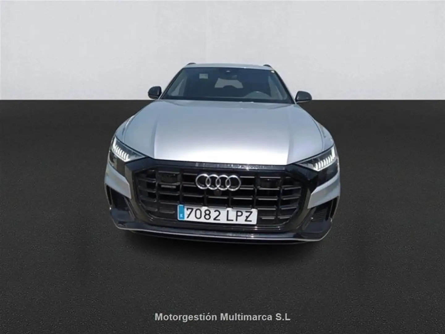 Audi Q8 60 TFSIe 340kW Black Line Pl quattro tip - 2