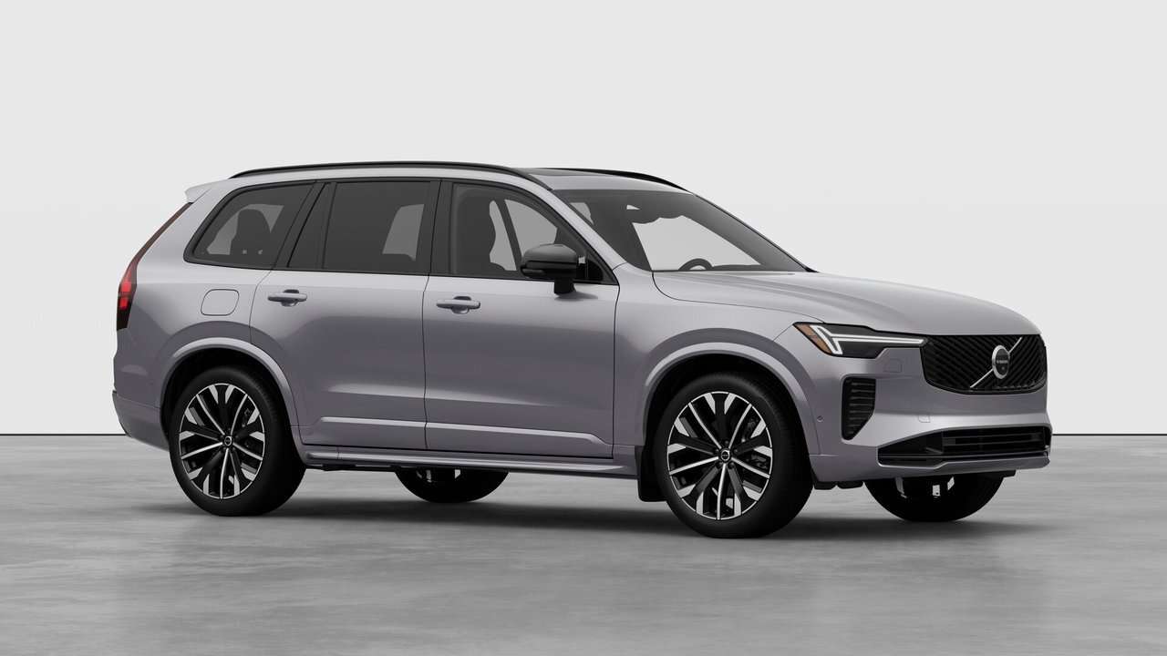 2026 Volvo XC90 B6 AWD Ultra Dark Theme 7-Seater alt 3