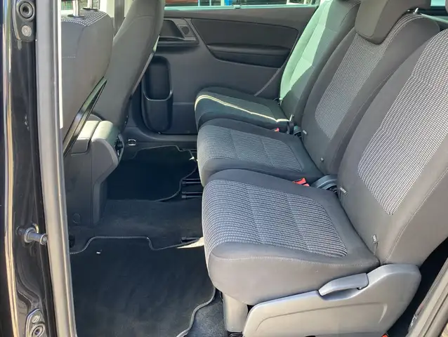 Seat Alhambra view 8