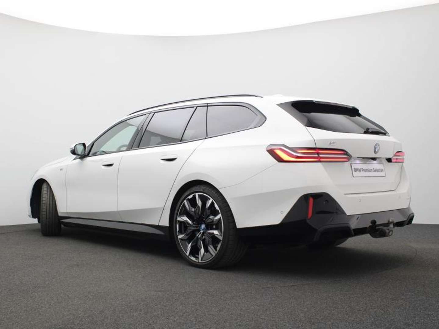 BMW I5 M Sport -  - Joinsteer - #4