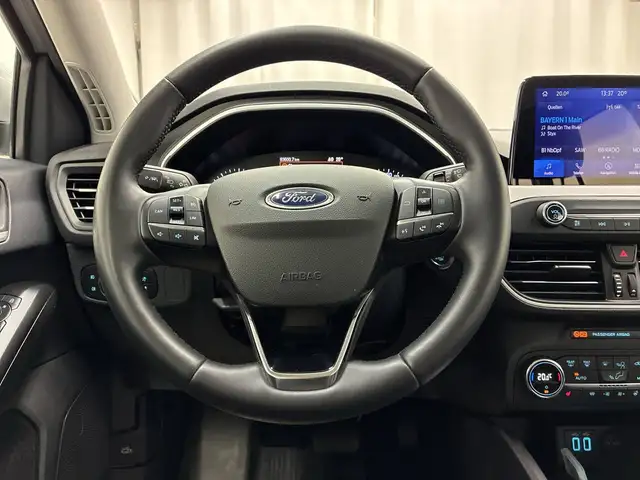 Ford Focus view 7
