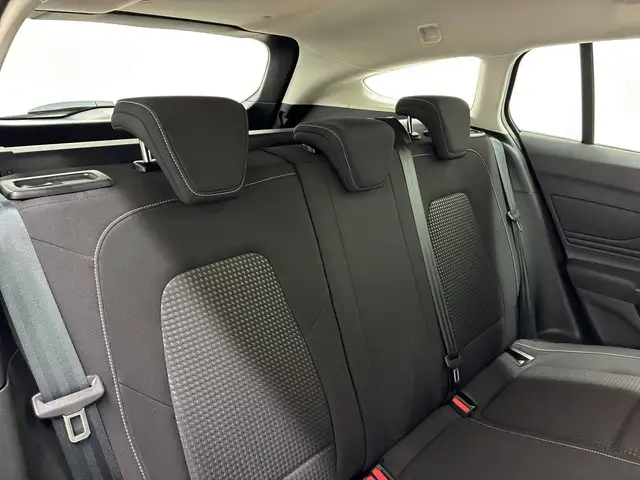 Ford Focus view 10