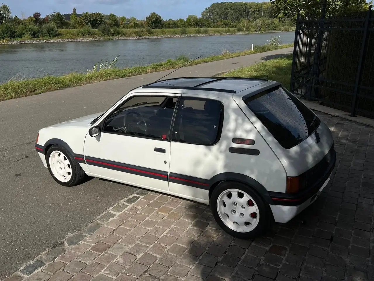 Peugeot 205 Gti 1.9, foto 11