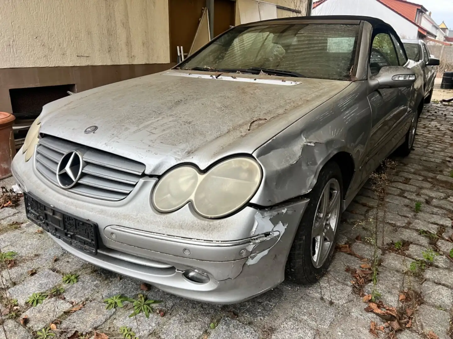 Mercedes-Benz CLK 320 Cabrio Silber - 2