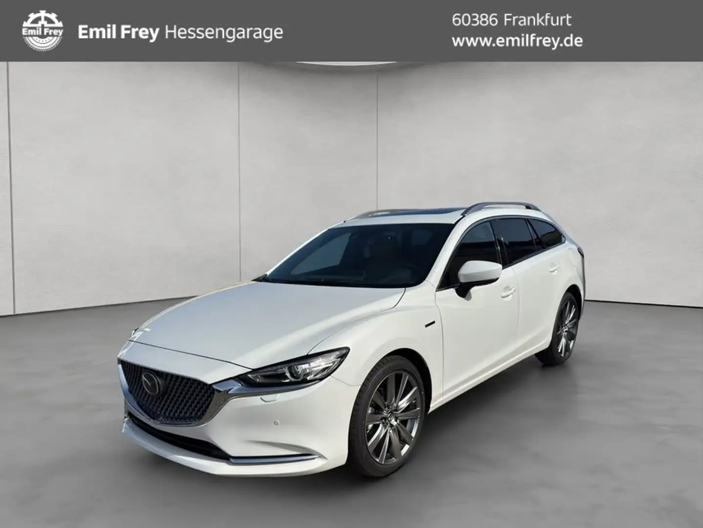 Mazda 6 Kombi SKYACTIV-G 194 Drive 20th Anniversairy 143 Bílá - 1