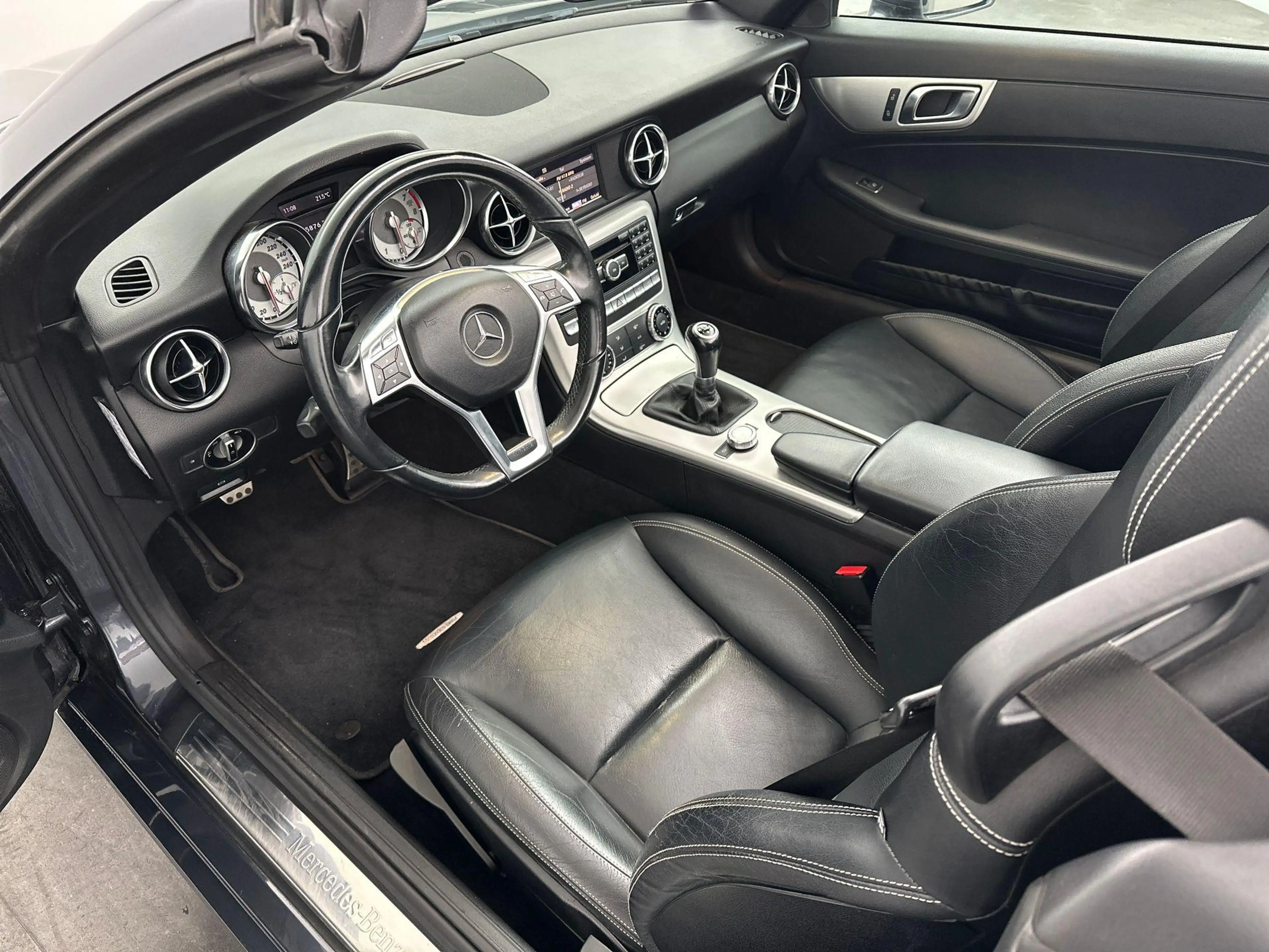 Mercedes-Benz SLK 200 | Stoelverwarming | Hard-top | Air-Scarf | Leder | — photo 2