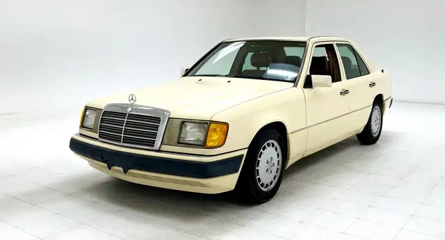 Mercedes-Benz 300 300D 2.5 Turbo Sedan