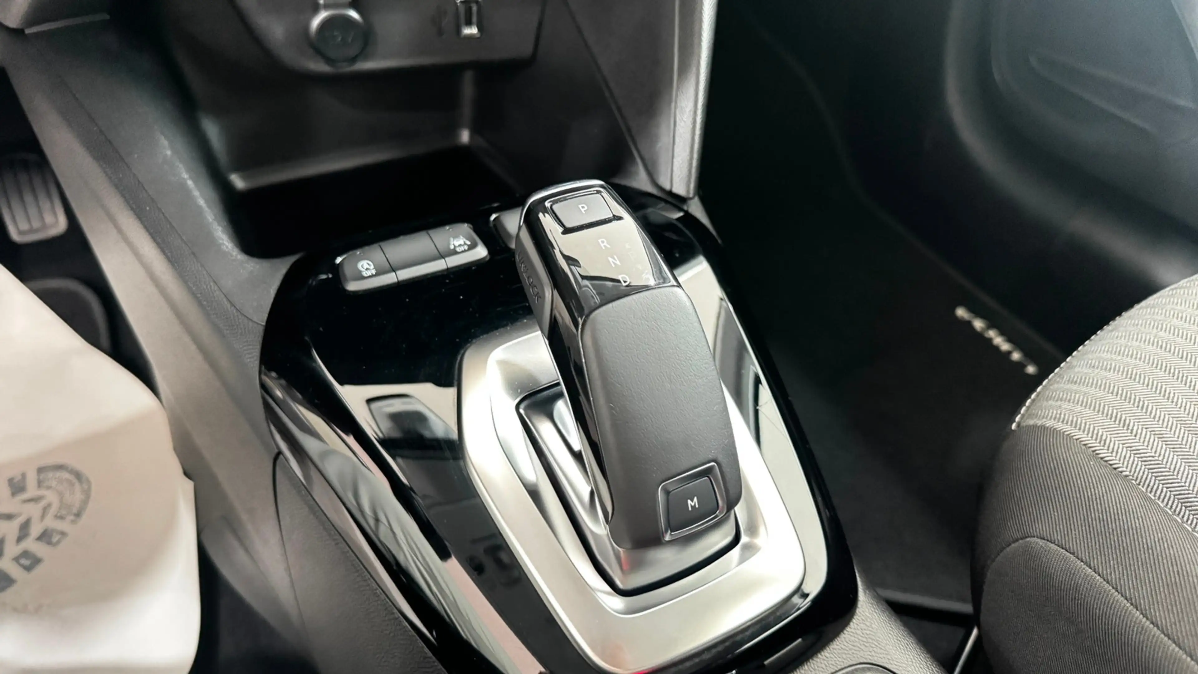 Opel Corsa AUTOMATIK Edition — photo 14