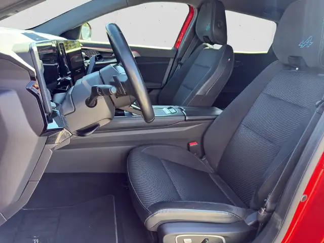 Renault Austral view 8