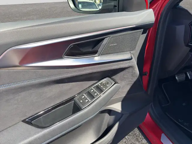 Renault Austral view 9