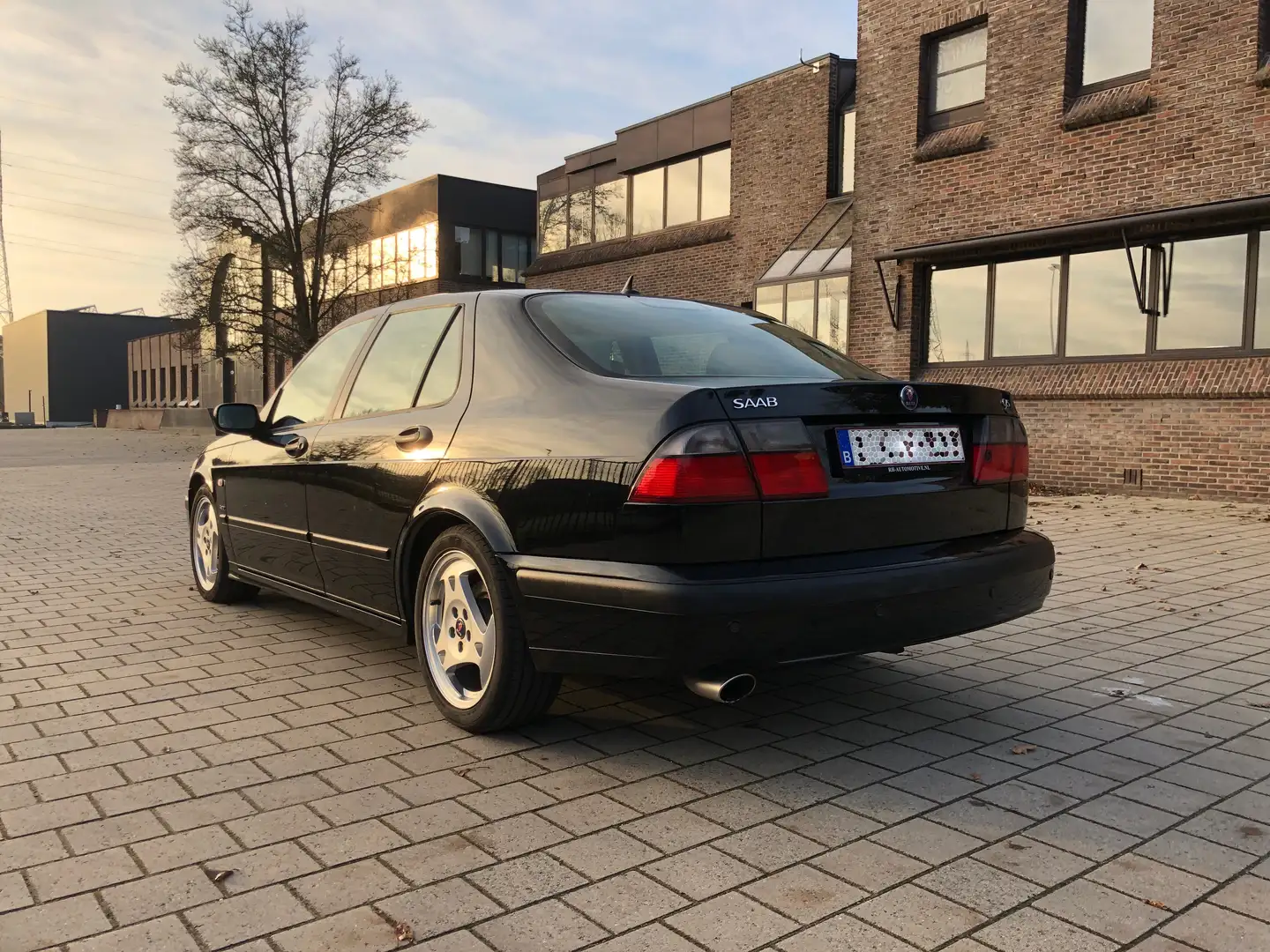 Saab 9-5 HOT Aero Automaat (motor: 66.000 km) Nero - 2