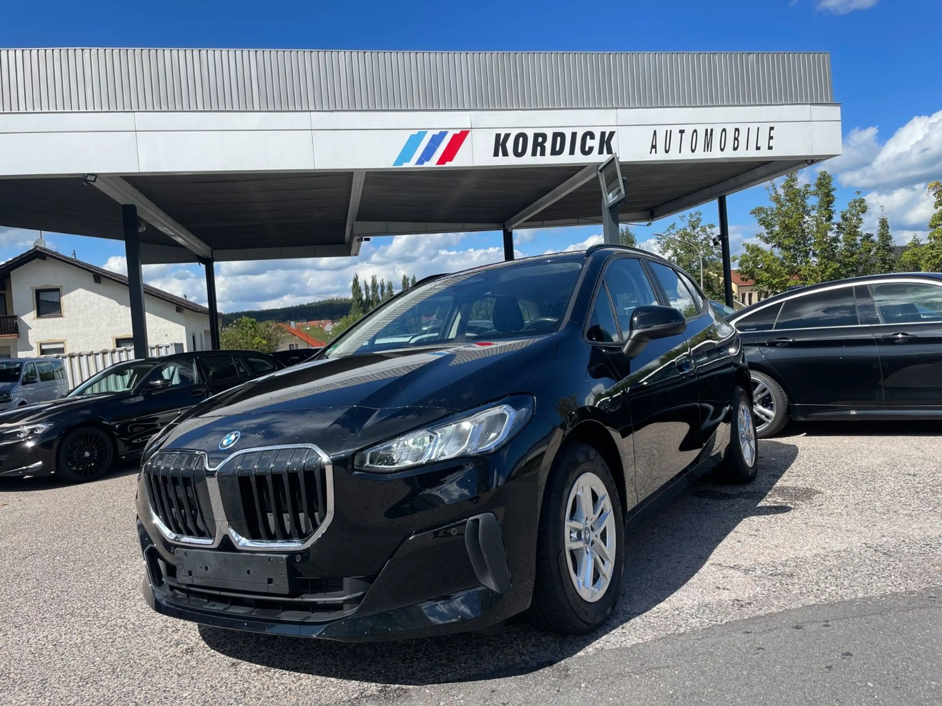 BMW 225 225e xDrive ACTIVE TOURER U06/LC+/LED