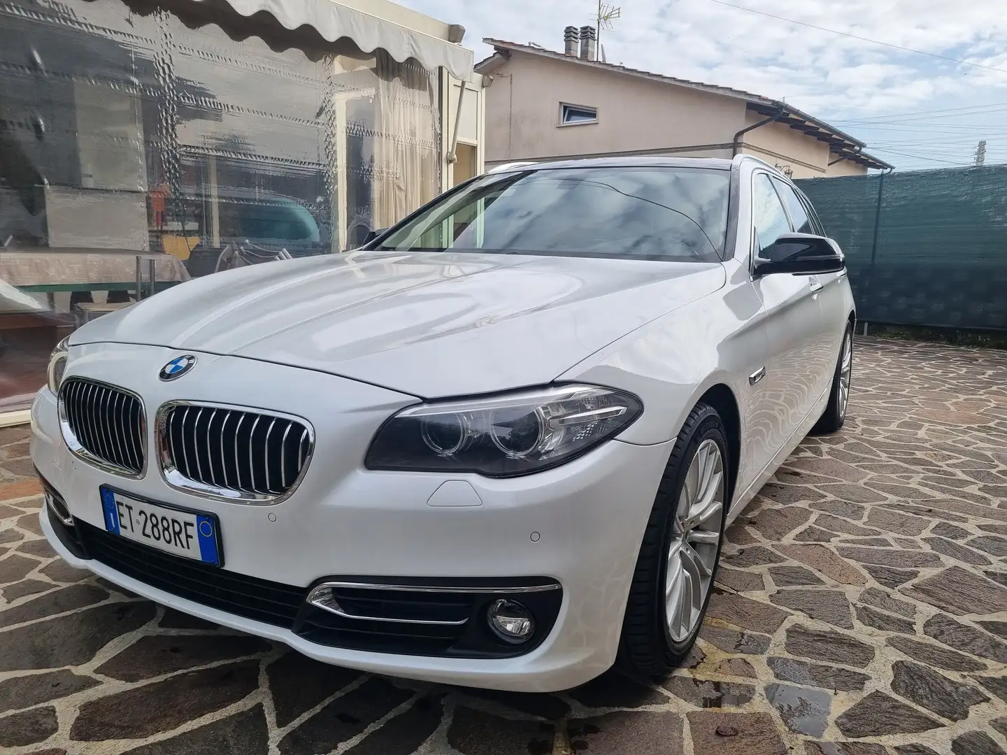 BMW 520 Serie 5 520d Touring xdrive Luxury 184cv auto E6 Bianco - 2
