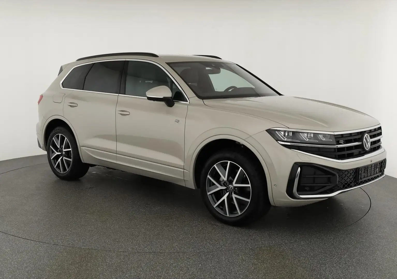 Volkswagen Touareg 3.0 TDI 210 kW 4Motion R-Line V6 R-LINE, Luft, ... Beige - 1