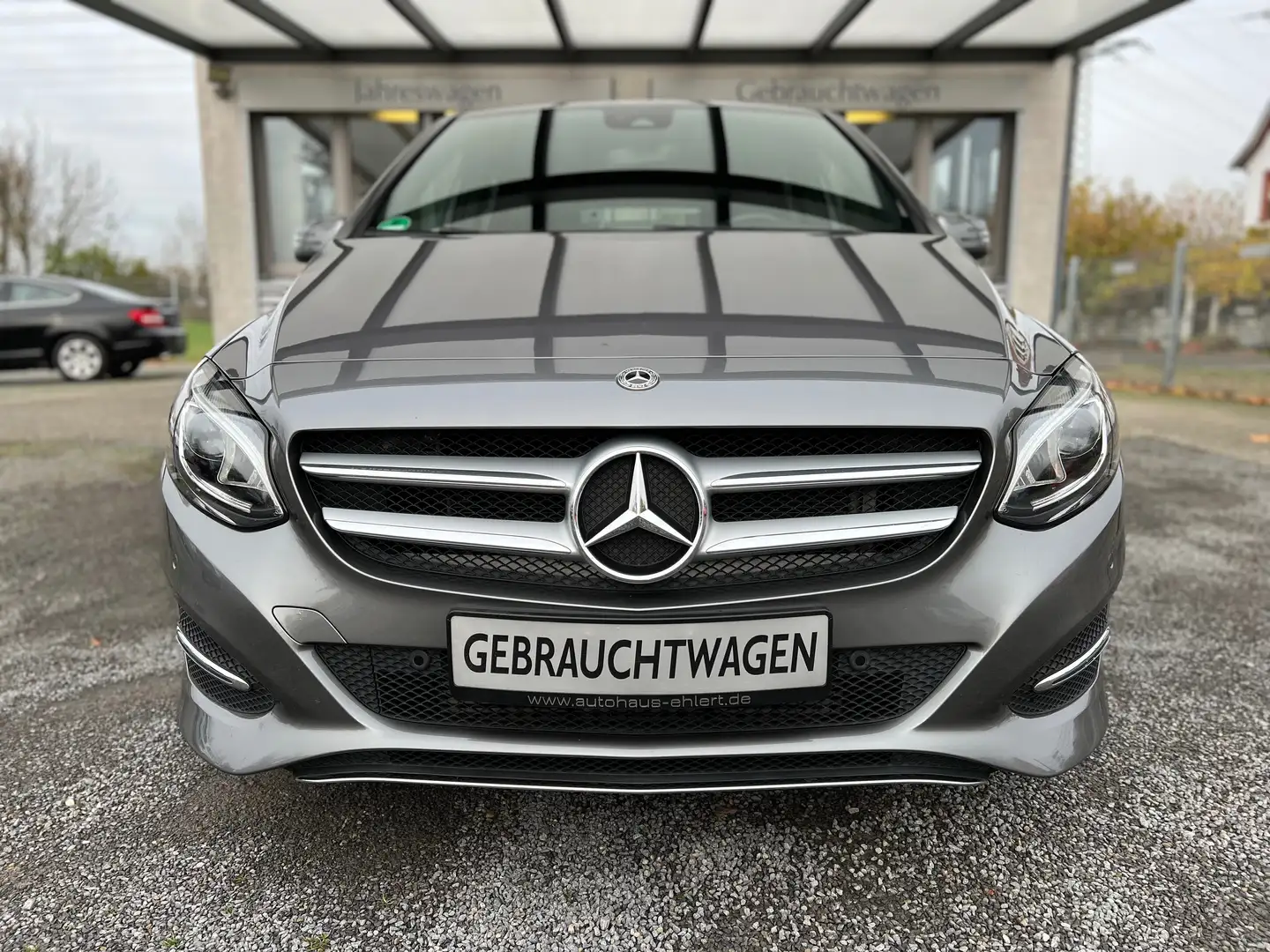 Mercedes-Benz B 180 d Style Automatik+Navi+Klimatronic+PTS+Sitzheizung Szürke - 2