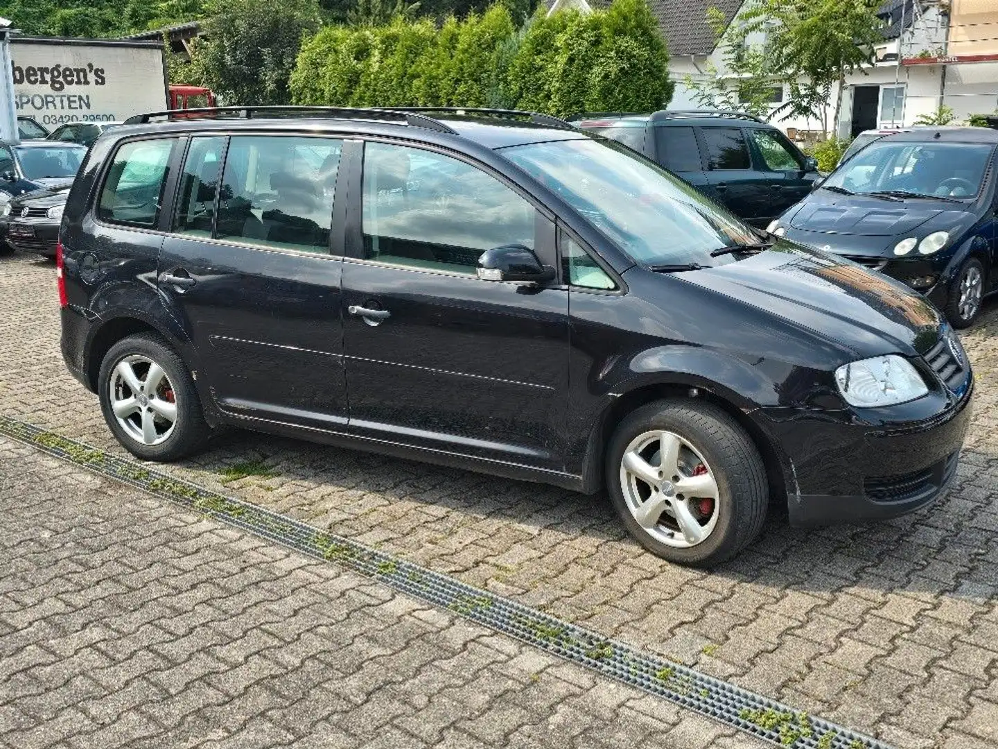 Volkswagen Touran Conceptline / Inspektion & TÜV+Inspektiopn Neu* Schwarz - 2