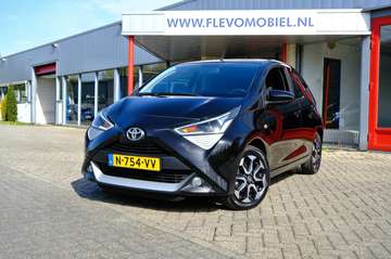 1.0 VVT-i x-joy Clima|Cruise|Camera|DAB|Carplay