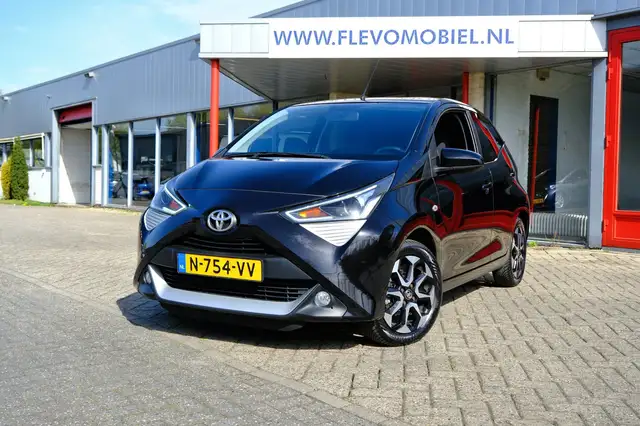 Toyota Aygo 1.0 VVT-i x-joy Clima|Cruise|Camera|DAB|Carplay
