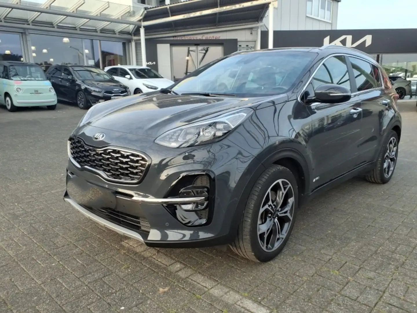 Kia Sportage 1.6 GT-Line 4WD Autom. , Panor.,Technik Paket Grau - 2