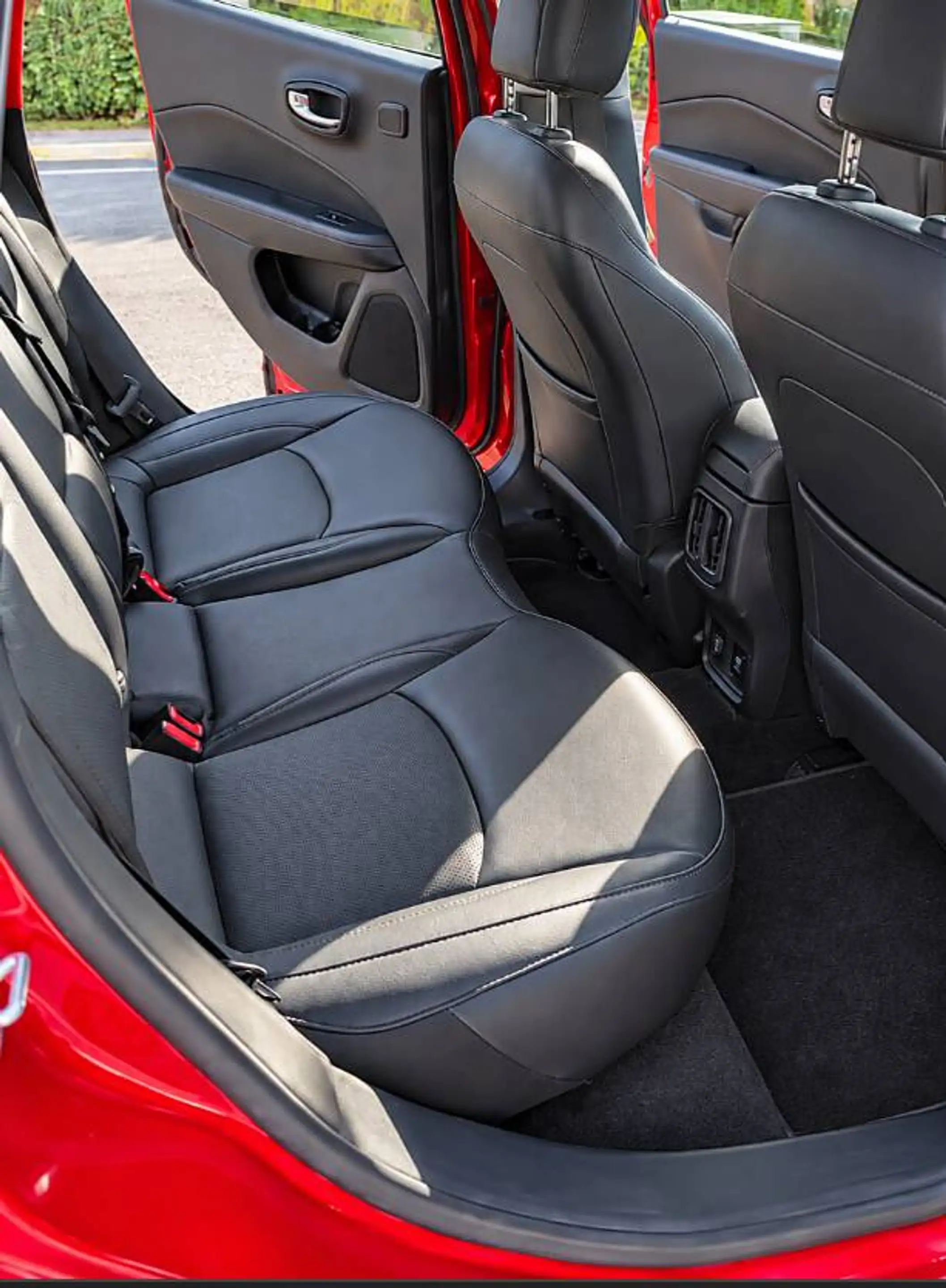 Jeep Compass Limited 4WD 2.0 MultiJet 9AT — photo 8
