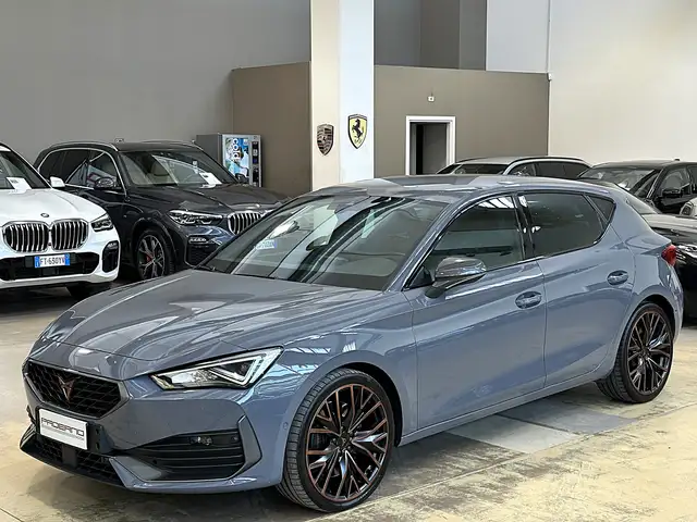 CUPRA Leon 2.0 TSI 245cv DSG-19"-Camera-Keyless-Carplay