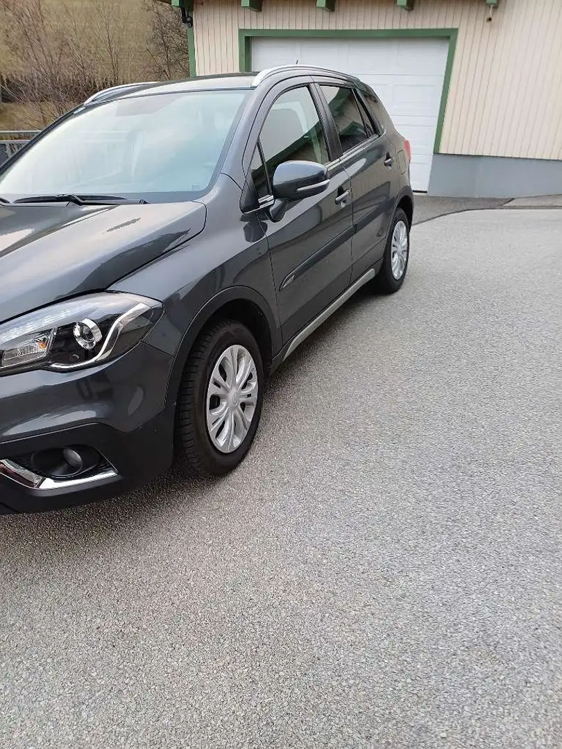 Suzuki SX4 S-Cross SX4+S-Cross+1.6+DDiS+Allgrip+Comfort Grijs - 2