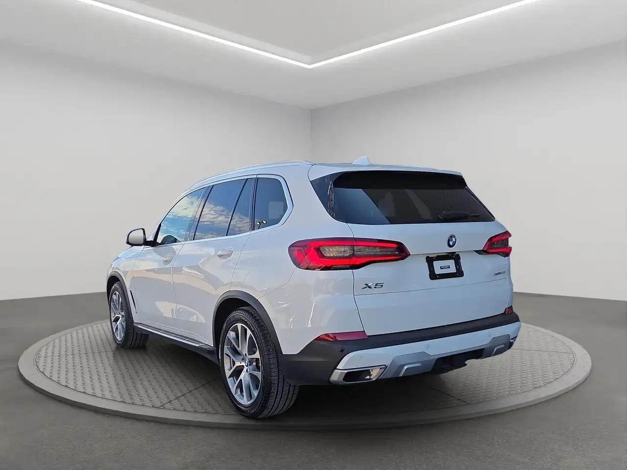BMW X5 снимка BMW X5