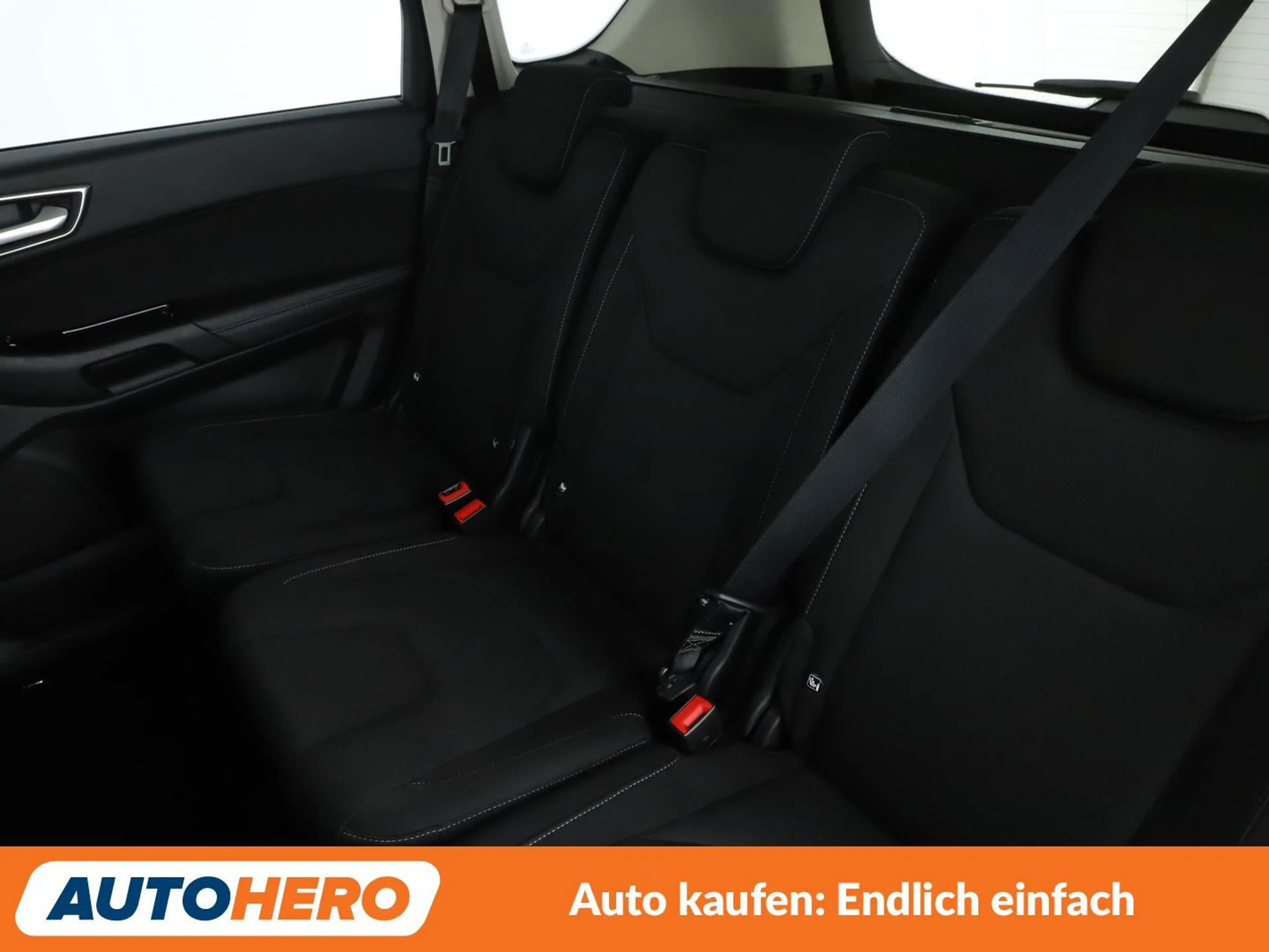Ford S-Max 2.0 TDCi Titanium 4x4 *NAVI*CAM*TEMPO*SHZ*ALU* — photo 14