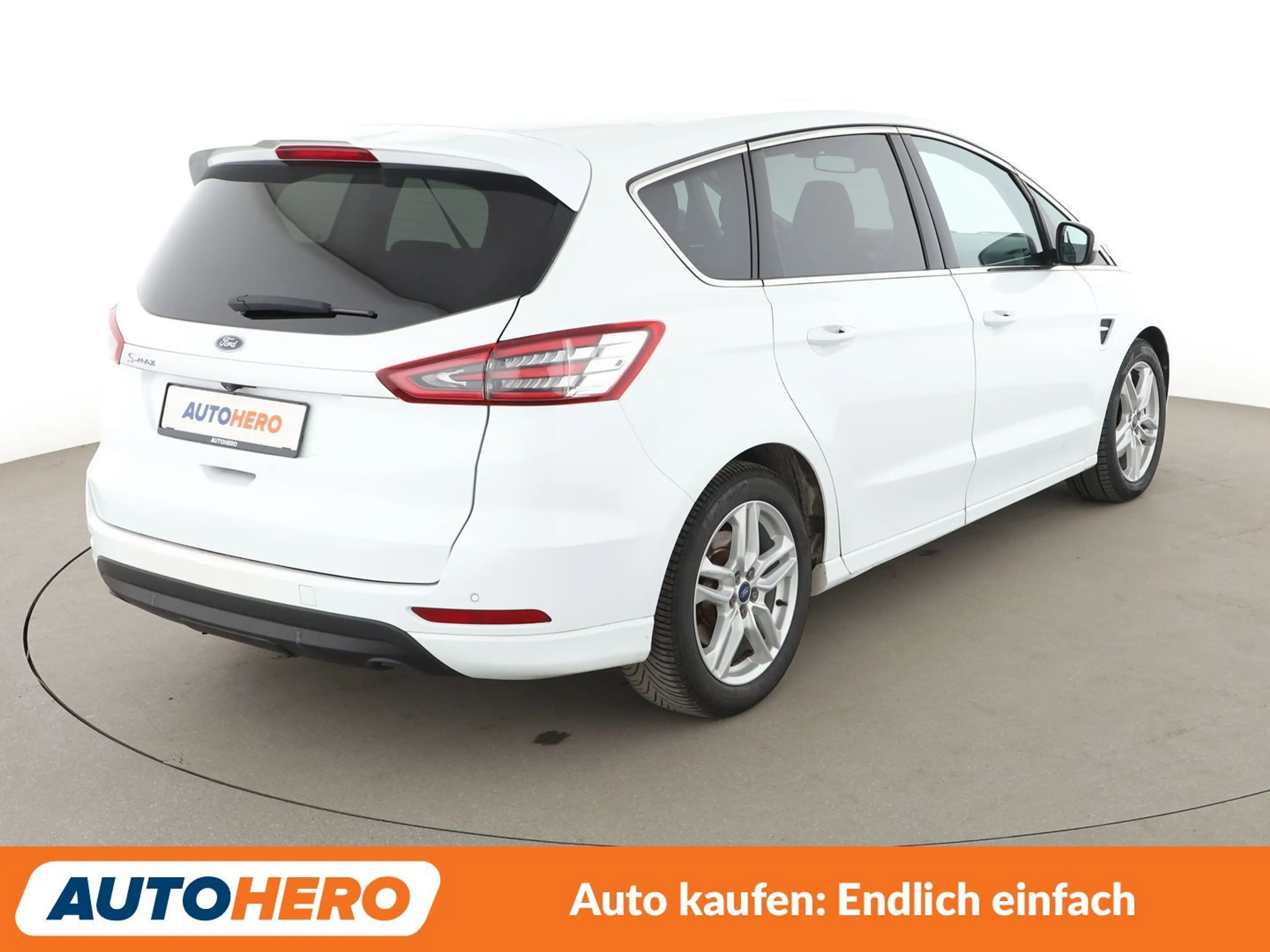 Ford S-Max 2.0 TDCi Titanium 4x4 *NAVI*CAM*TEMPO*SHZ*ALU* — photo 6