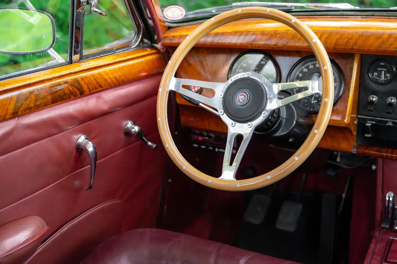Jaguar Mark 2 - 3.8 220pk | Org. NL Auto | Gerestaureerd, foto 9