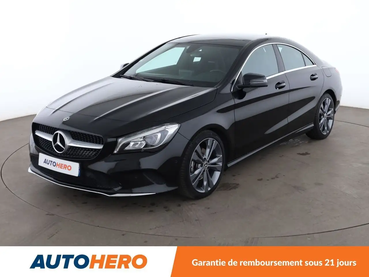 Mercedes-Benz CLA 200