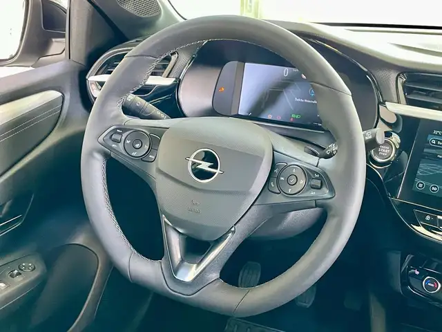 Opel Corsa view 12