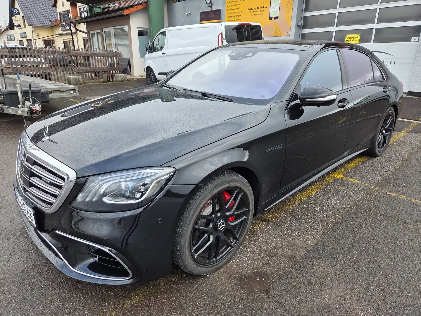 Mercedes-Benz S 63 AMG S 63 AMG 4Matic+ L (222.188) Schwarz - 1