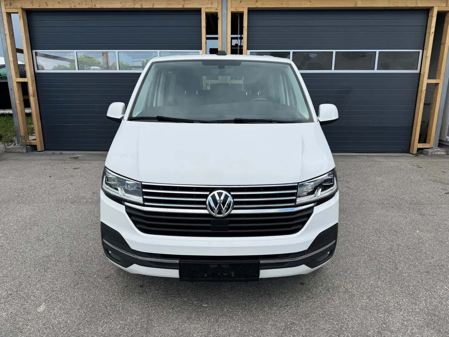 Volkswagen T6.1 Caravelle N1 Caravelle Highline lang FWD Blanco - 2
