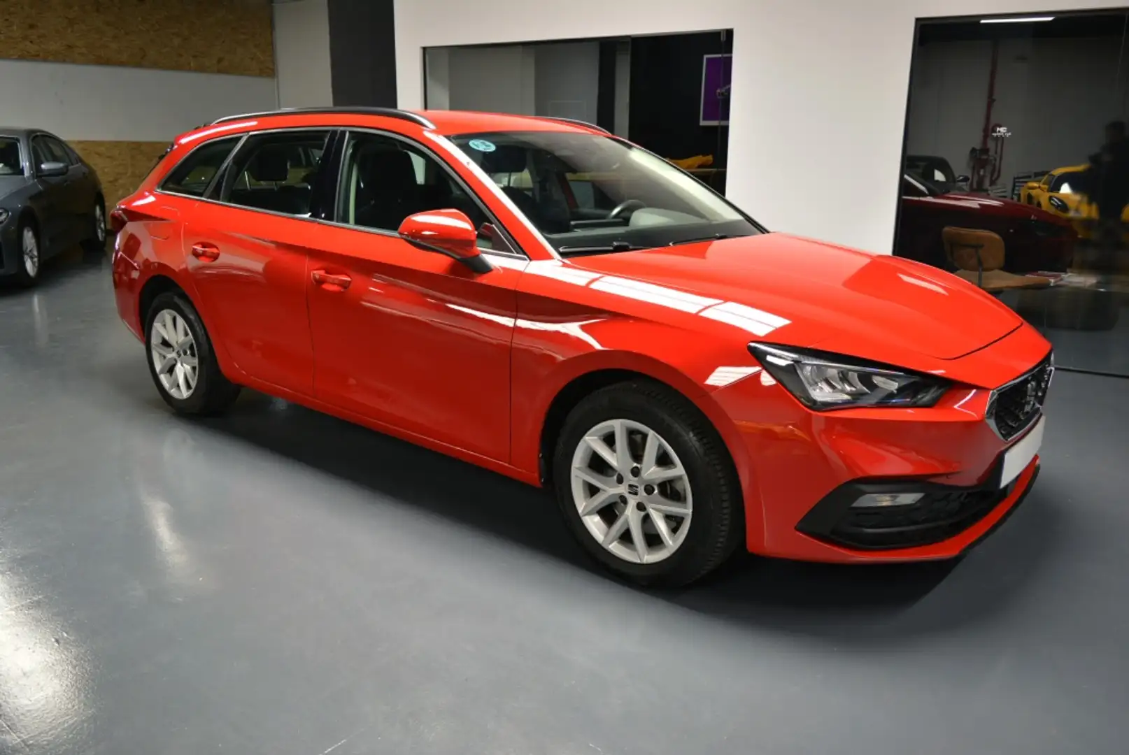SEAT Leon ST 2.0TDI CR S&S Reference 115 Rouge - 2
