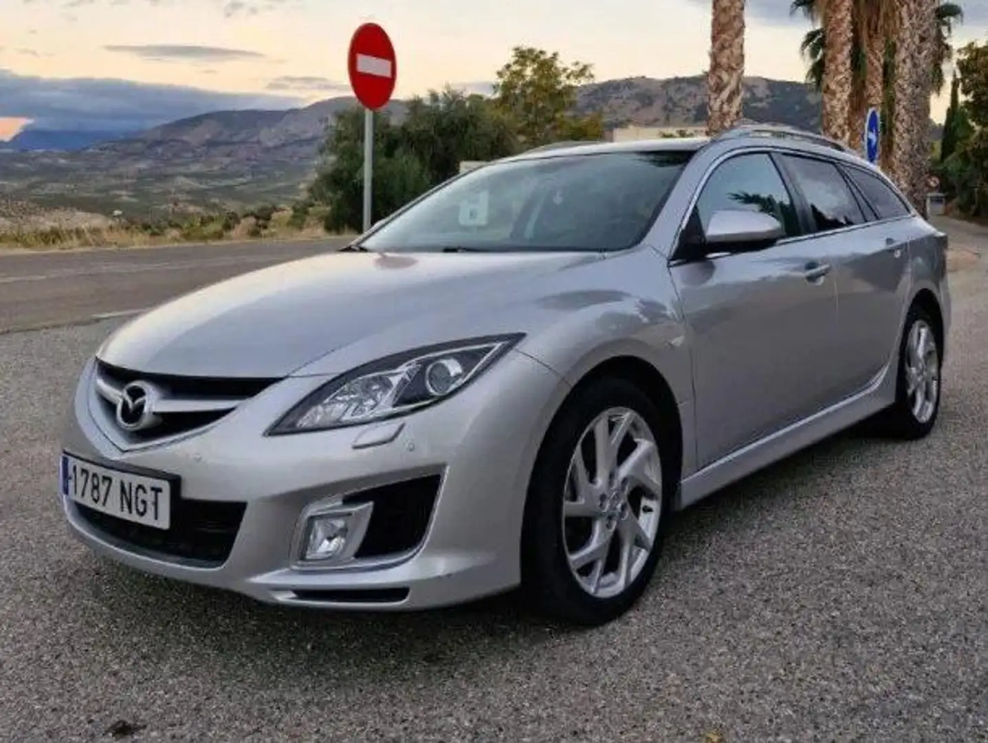 Mazda 6 Mazda6 Wagon 2.2DE Sportive Sportive Plateado - 1
