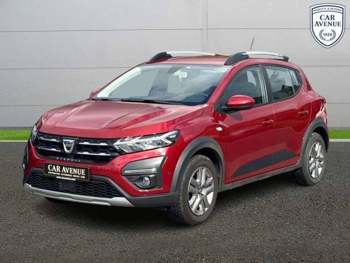 Dacia Sandero 1.0 TCe 90ch Stepway Confort -22 Rosso - 1