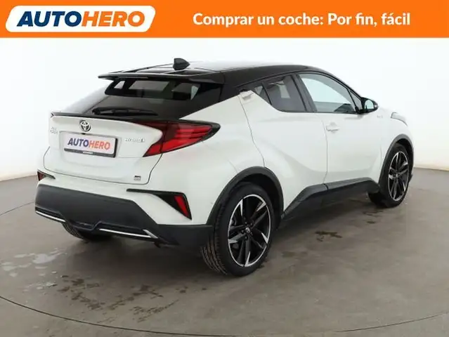 Toyota C-HR view 6