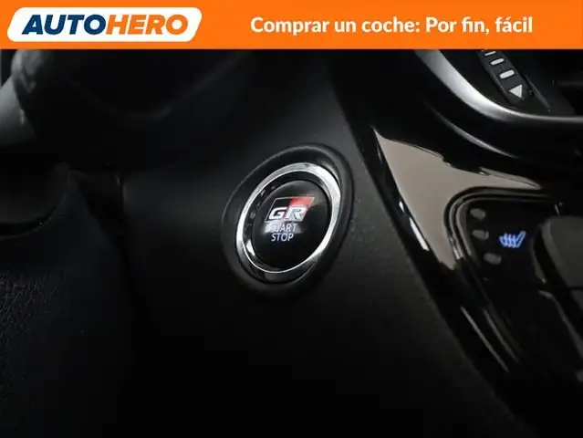Toyota C-HR view 29