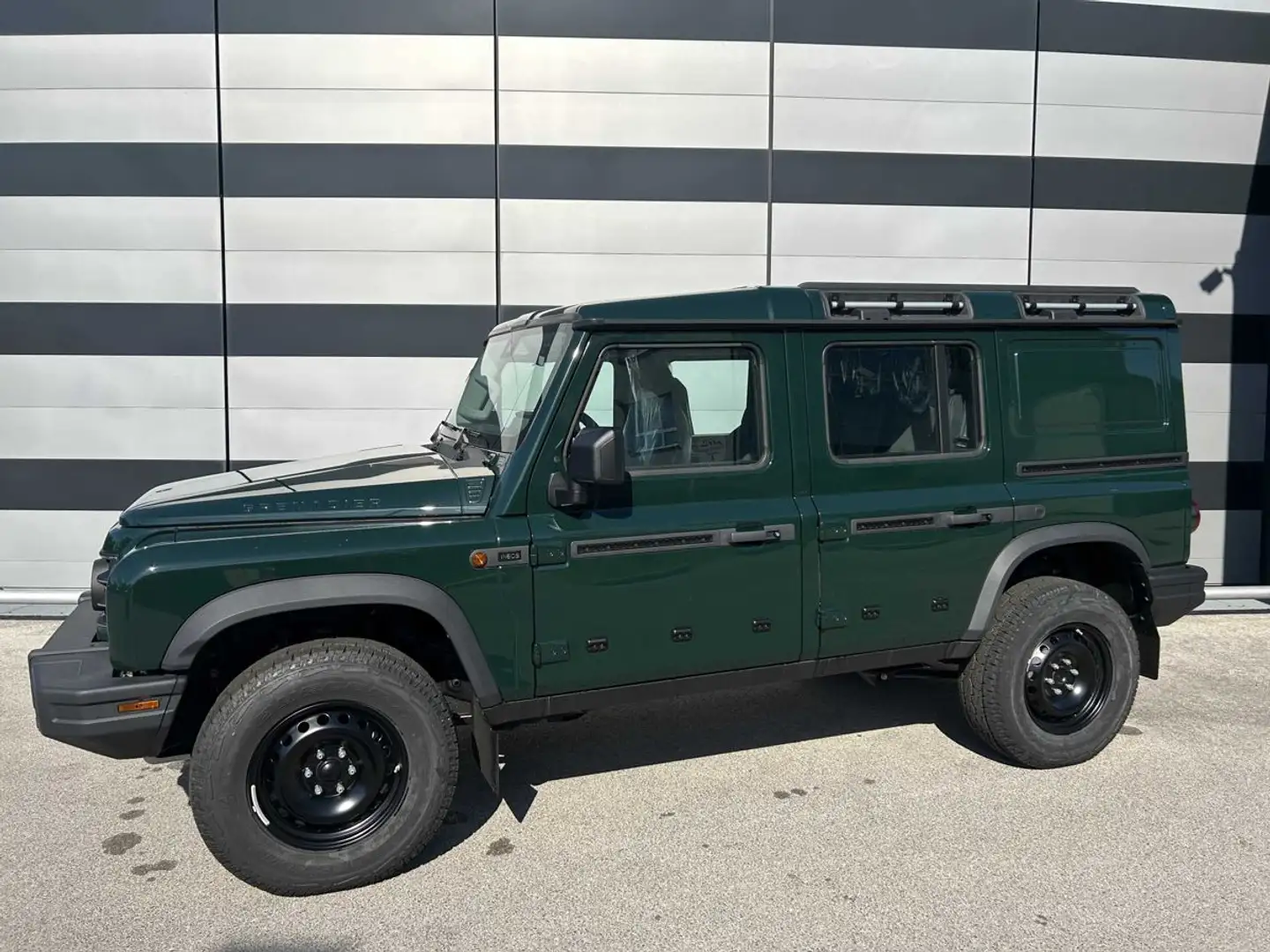 Ineos Grenadier Utility Wagon AKTIONSWOCHEN Grün - 2