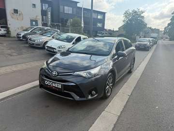 Avensis SW 1.6 D-4D Active**CARNET COMPLET**