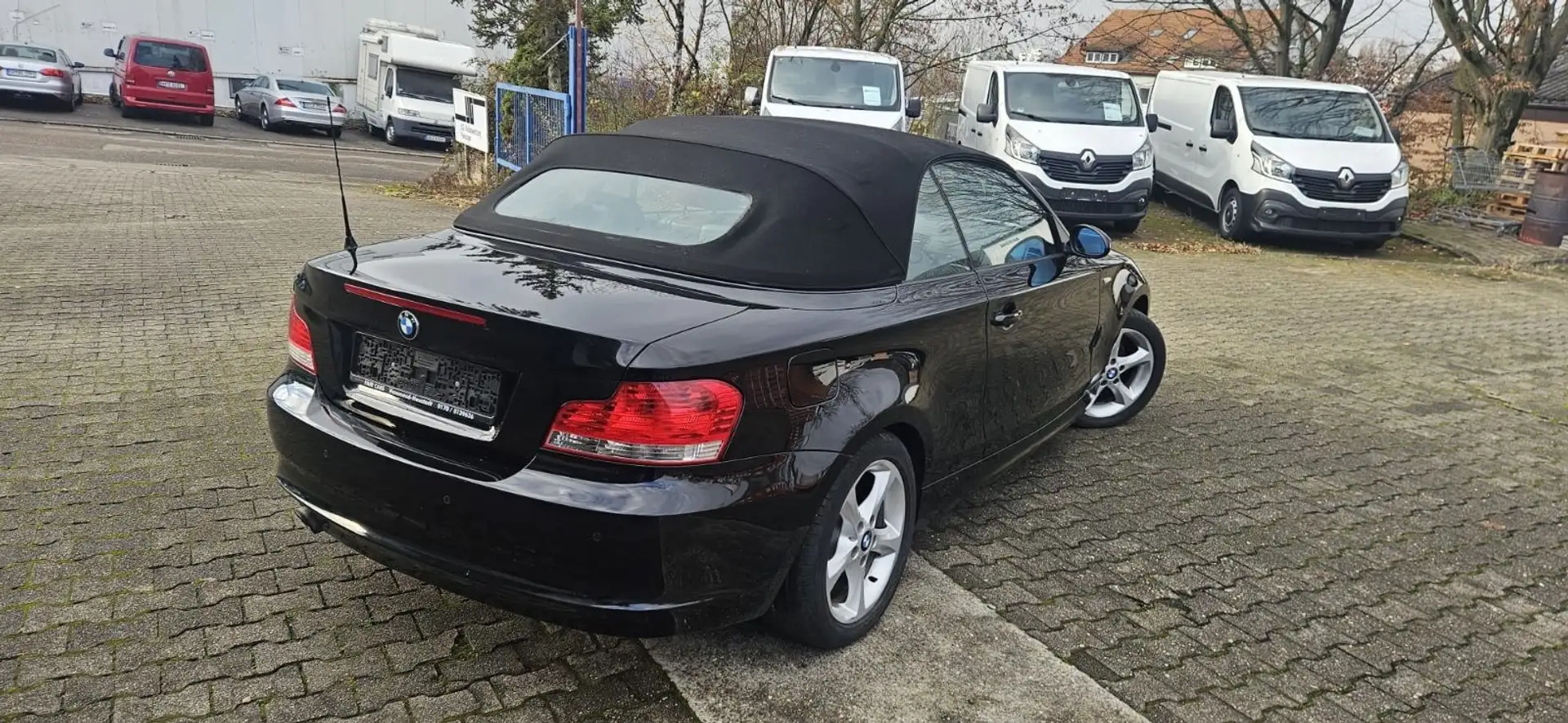 BMW 118 Baureihe 1 Cabrio 118i Zwart - 2