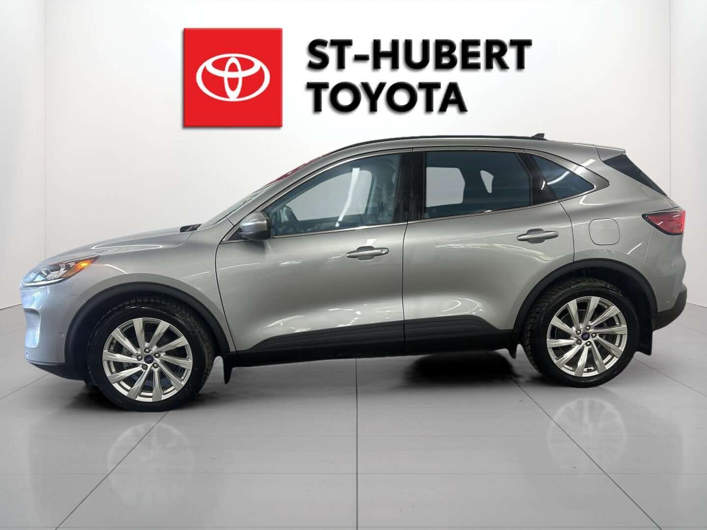 2021 Ford Escape Titanium hybride TI, NAVIGATION, CUIR, TOIT PANO — снимка 1