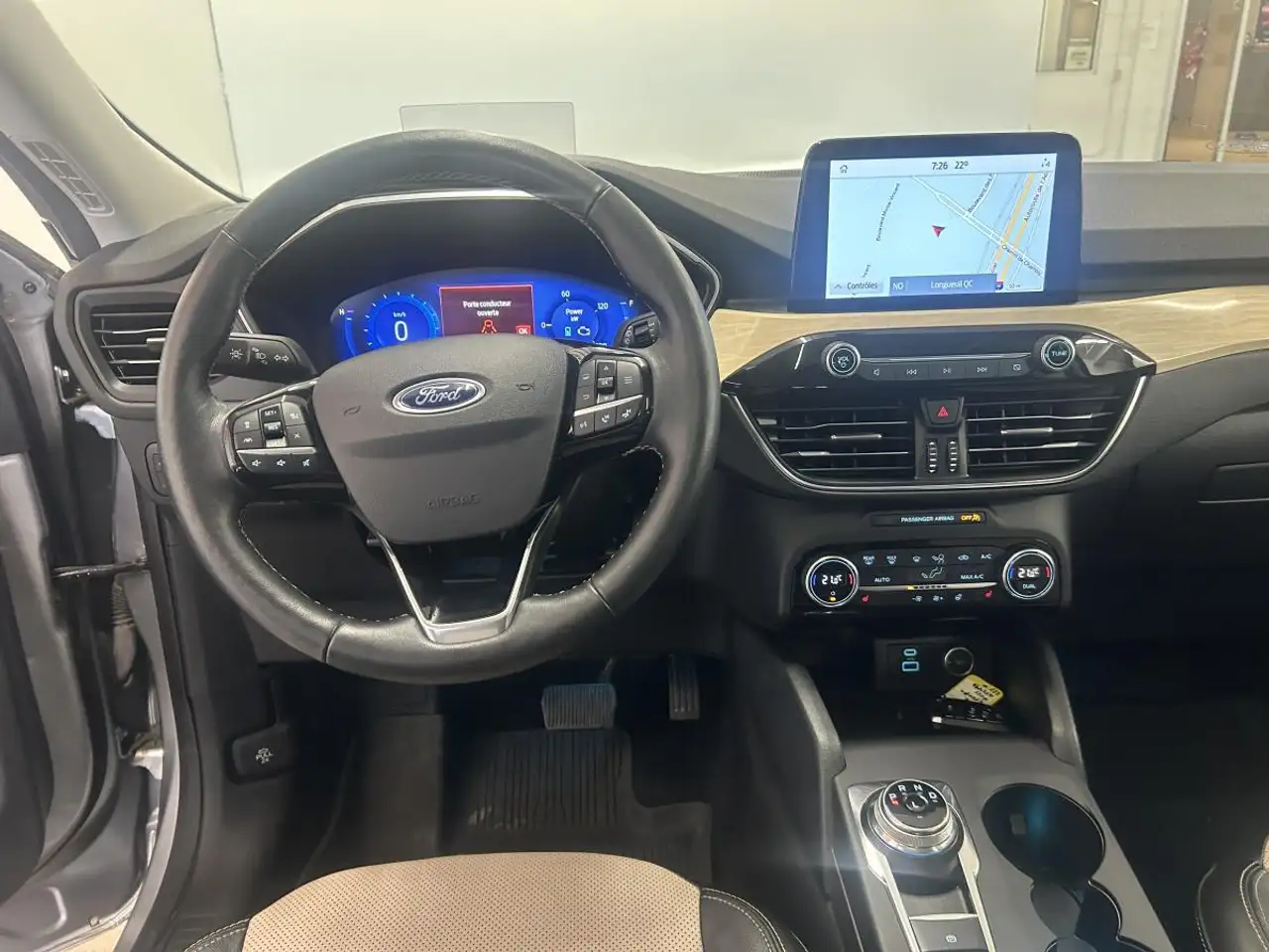 Ford Escape снимка Ford Escape