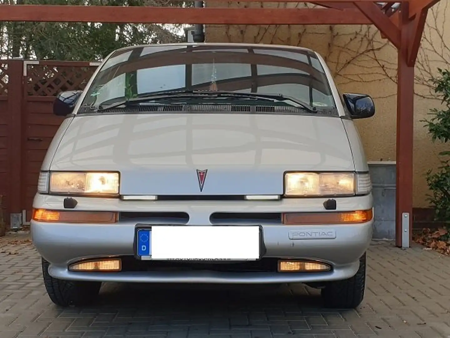 Pontiac Trans Sport V6 3,8 L, EU-Modell Silber - 2