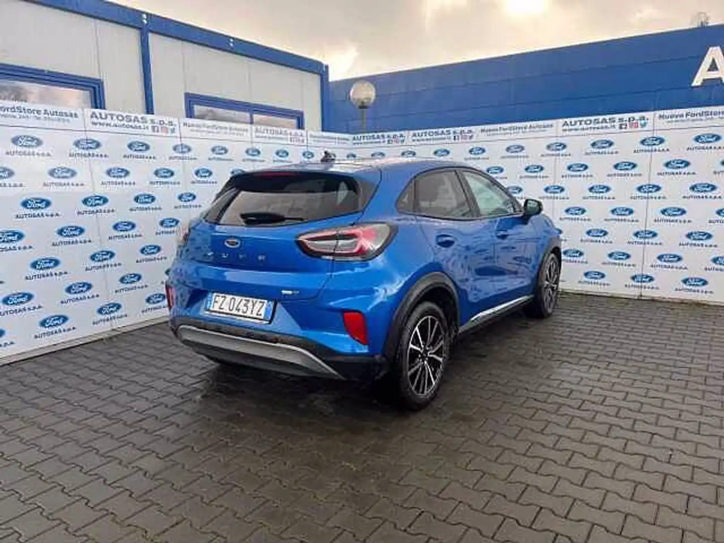 Ford Puma 1.0 EcoBoost Hybrid 125 CV S&S Titanium Blu/Azzurro - 2