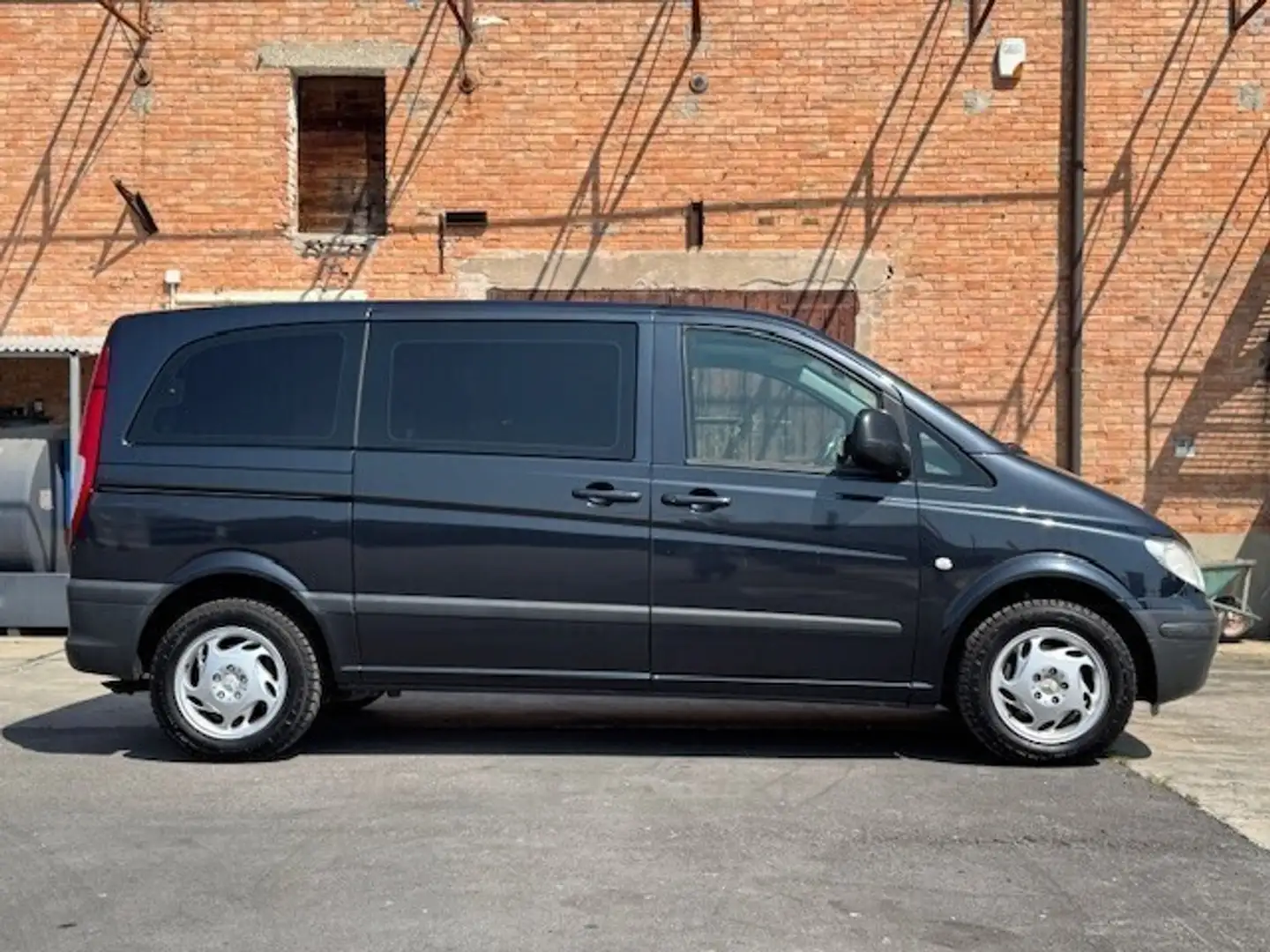 Mercedes-Benz Vito 2.2 109 CDI PC Kombi Compact Grigio - 2