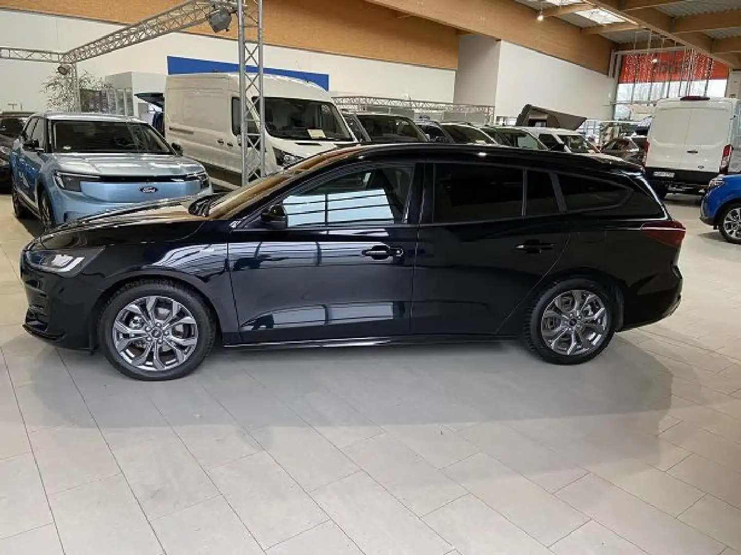 Ford Focus ST-Line Noir - 2