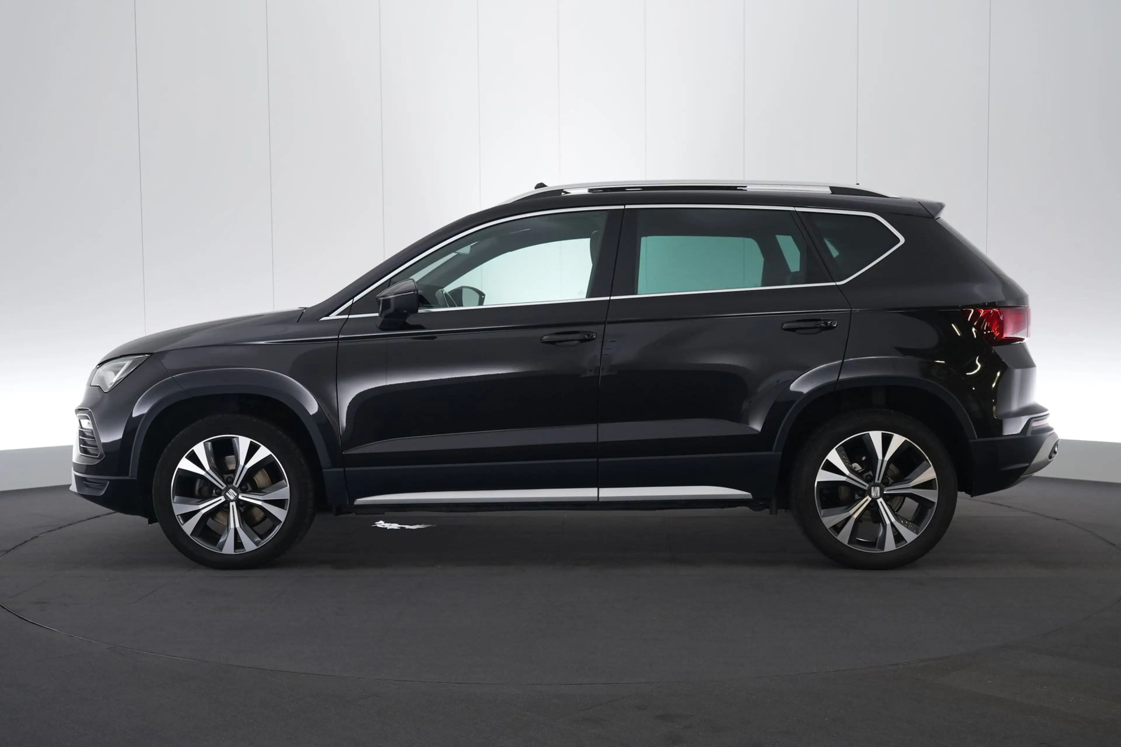 SEAT Ateca 1.5 TSI Xperience DSG LEDER/CUIR LED GPS PDC CAM P — photo 11